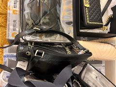 -星裳二手奢侈品回收鉴定(新华路店)