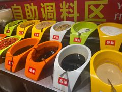自助调料区-钢管厂五区小郡肝火锅串串香(总店)