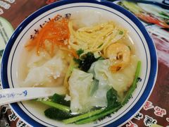 -长人馄饨铺(解放街店)