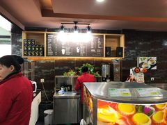 -中国石化江苏高速石油郭村服务区加油站