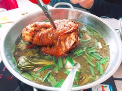 酸菜蹄膀火锅-扎佐老牌蹄膀·猪脚