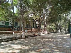 -艾提尕尔清真寺