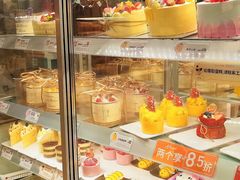 面包甜点陈列柜-BreadTalk面包新语·烘焙蛋糕(东方宝泰广场店)
