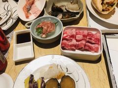 -雍和会海鲜姿造自助(湖东路店)
