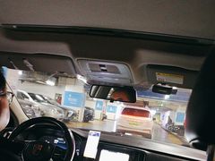 -杭州东站-停车场