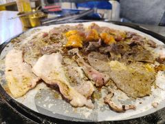 -哈哈碳都·牛肋条无限自助烤肉(宝龙店)