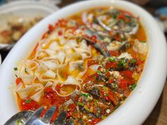 老坛剁椒鱼头-洞庭渔人(沙湾店)