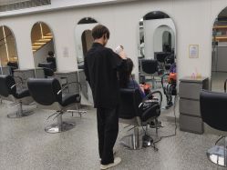 -名尚国际时尚造型