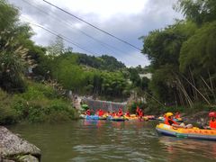-江南大峡谷漂流