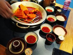 -王婆乔鲜鱼自助火锅(蜀汉路店)