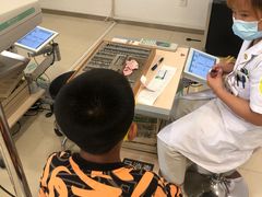 -大连何氏眼科医院