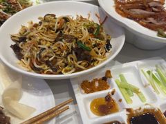 -小桃红·东北菜·春饼烤鸭(南阳湖街店)