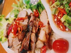 -Chom Cafe and Restaurant