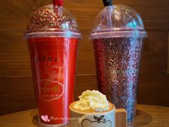 -星巴克(西安益田假日世界店)