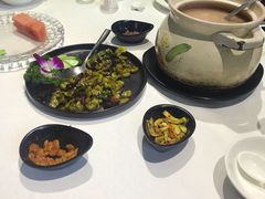 排骨藕汤-铜锣湾·有麝自然香(渝北财富中心店)