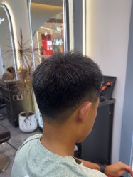 -苏奇发型·烫发染发