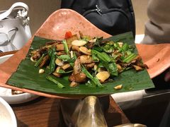 包烧野生牛肝菌-云海肴·汽锅鸡·云南菜(美罗城店)