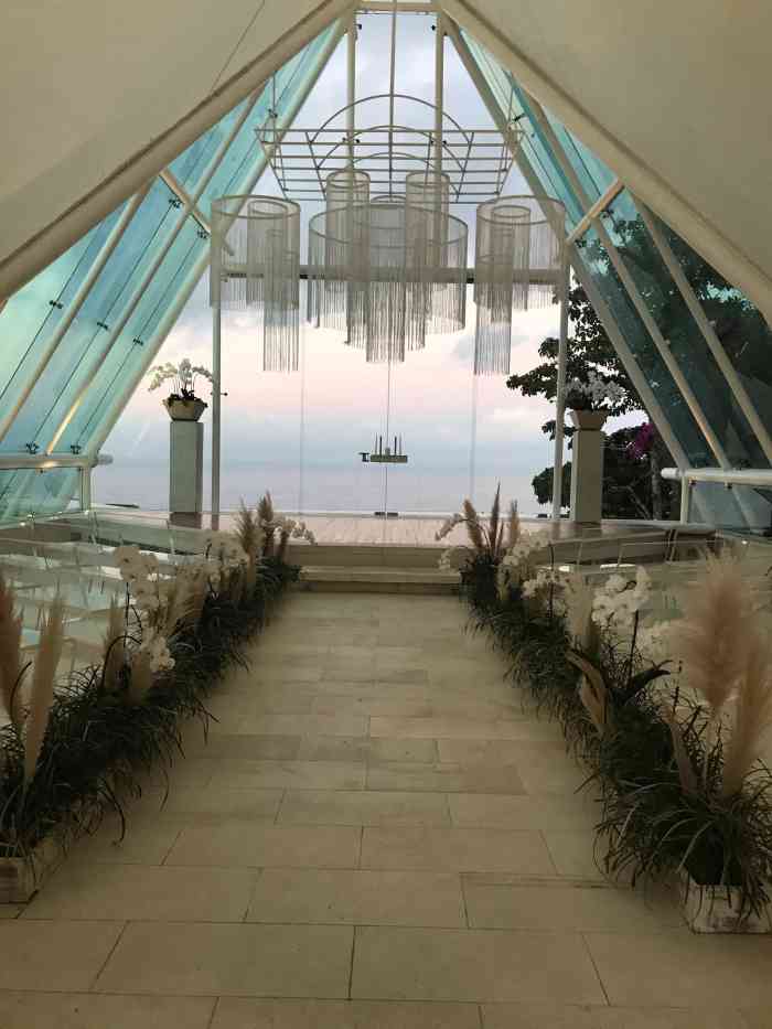 缇尔塔水之教堂-"强烈推荐水之教堂!集教堂,水台,悬崖,日.