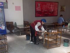 -陈六子全羊馆·烧烤烤羊排(山东理工大店)