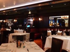 大堂-Wolfgang’s Steakhouse 沃夫冈牛排馆(上海白玉兰广场店)