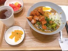 炸鸡块咖喱乌冬面-池奈·咖喱蛋包饭(熙地港店)
