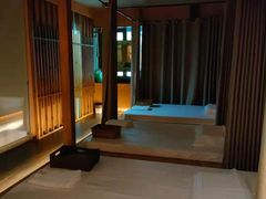 -泰·菩提树下[泰式按摩x精油SPAx肩颈头疗](新景店)