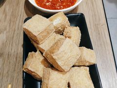 金陵炸臭豆腐-宝记烧烤·碳锅羊肉·羊蝎子火锅·夜食社(文体路创始店)