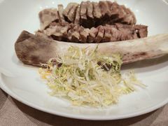 -品悦酒店(三林古镇店)