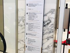 -De Bijenkorf百货公司