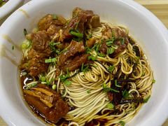 红烧牛肉拌面-陀块头面馆(梅岭南路店)