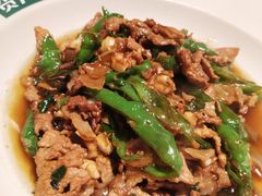 -费大厨辣椒炒肉(黄兴中心广场店)
