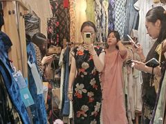 -暮晚尘香汉服旗袍