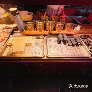 ［夜市探店］｜城市的灵魂沈阳彩电塔夜市