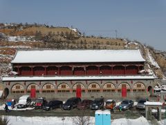 -采薇庄园四季滑雪场