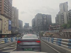 -观音桥步行街