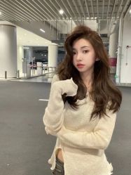 -AYO SALON