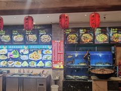 -老渔翁炖鱼坊(黄海西路东山店)