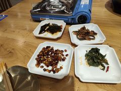 -青瓦餐厅·生鱼片·韩园烤肉(西塔店)