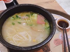 妈妈过桥米线-妈妈故事米线(市府恒隆店)