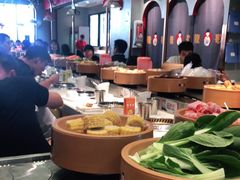-龍歌自助小火锅(市南金茂湾店)