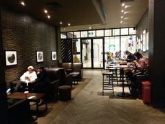 大堂-星巴克臻选(南京金茂览秀城店)