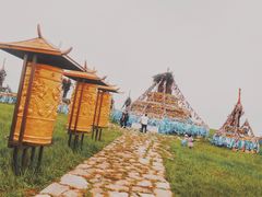 -呼伦贝尔大草原巴尔虎蒙古部落民俗旅游度假景区