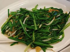 -新峰肉骨茶(总店)