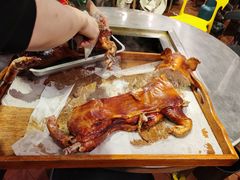 烤乳猪-大汗烧烤滩羊馆(清水河公园店)
