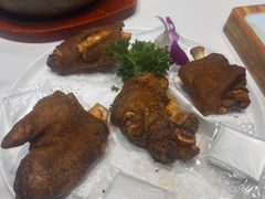 -海鸿荟·沿江菜(中山北路店)