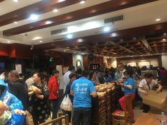 等位区-老鼎丰(靖宇街总店)