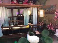 -韵秋荷(宝山龙湖天街店)