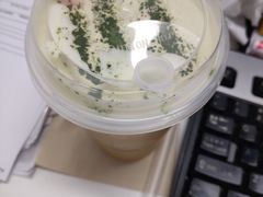 -茶理宜世(东方宝泰店)