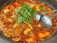 -灶知轩湘西石锅鱼(万佳广场店)