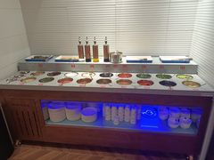 自助调料区-和兴记潮汕牛肉火锅(太原街万达店)